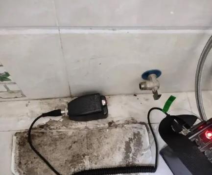 桦南屋顶漏水维修公司分享下卫生间漏水的危害及解决方法